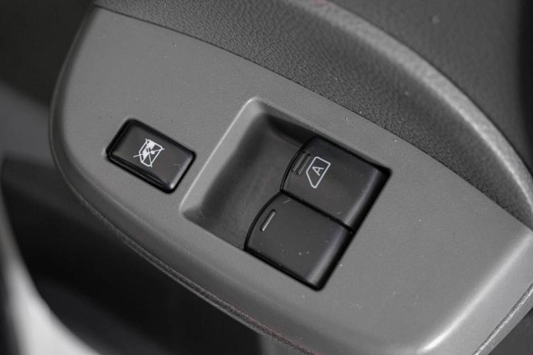 Nissan NV200 18 из 18