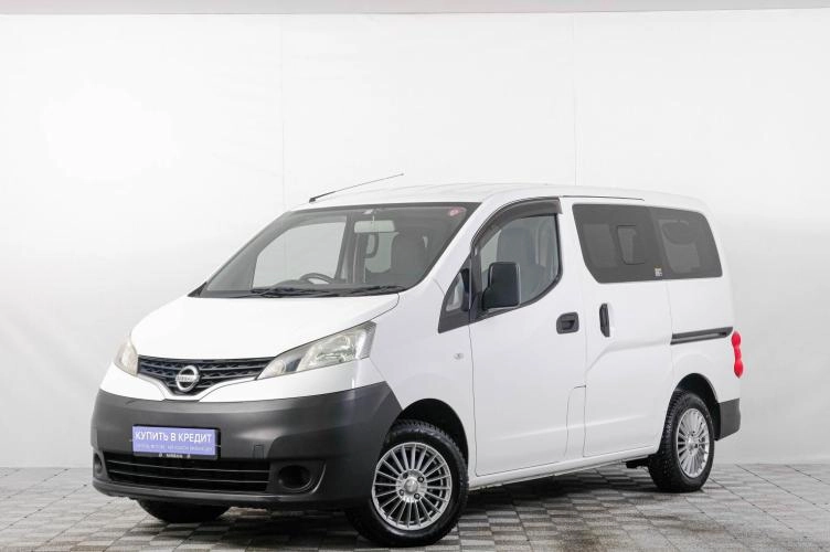Nissan NV200 3 из 5