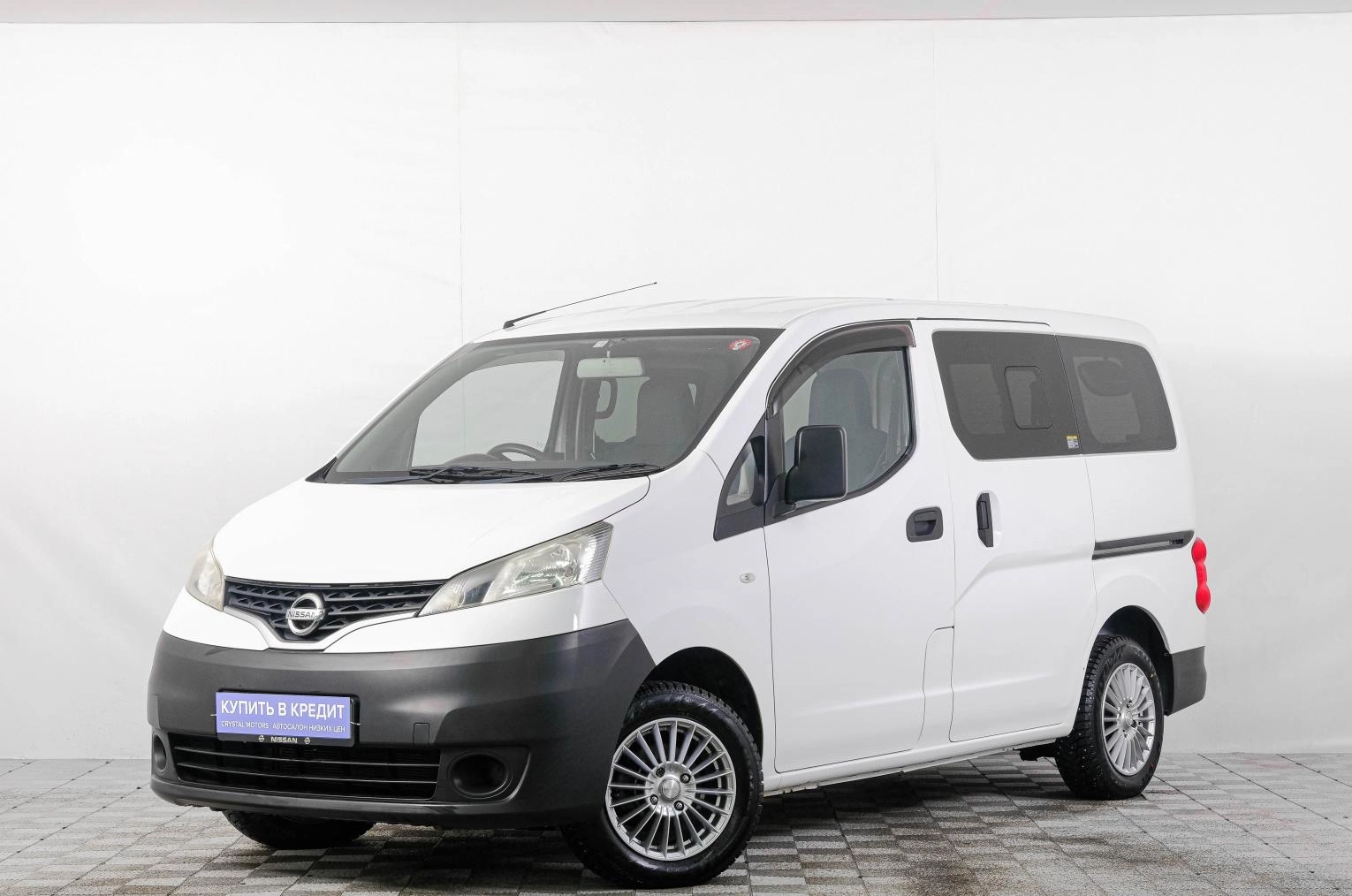 Nissan NV200 3 из 18