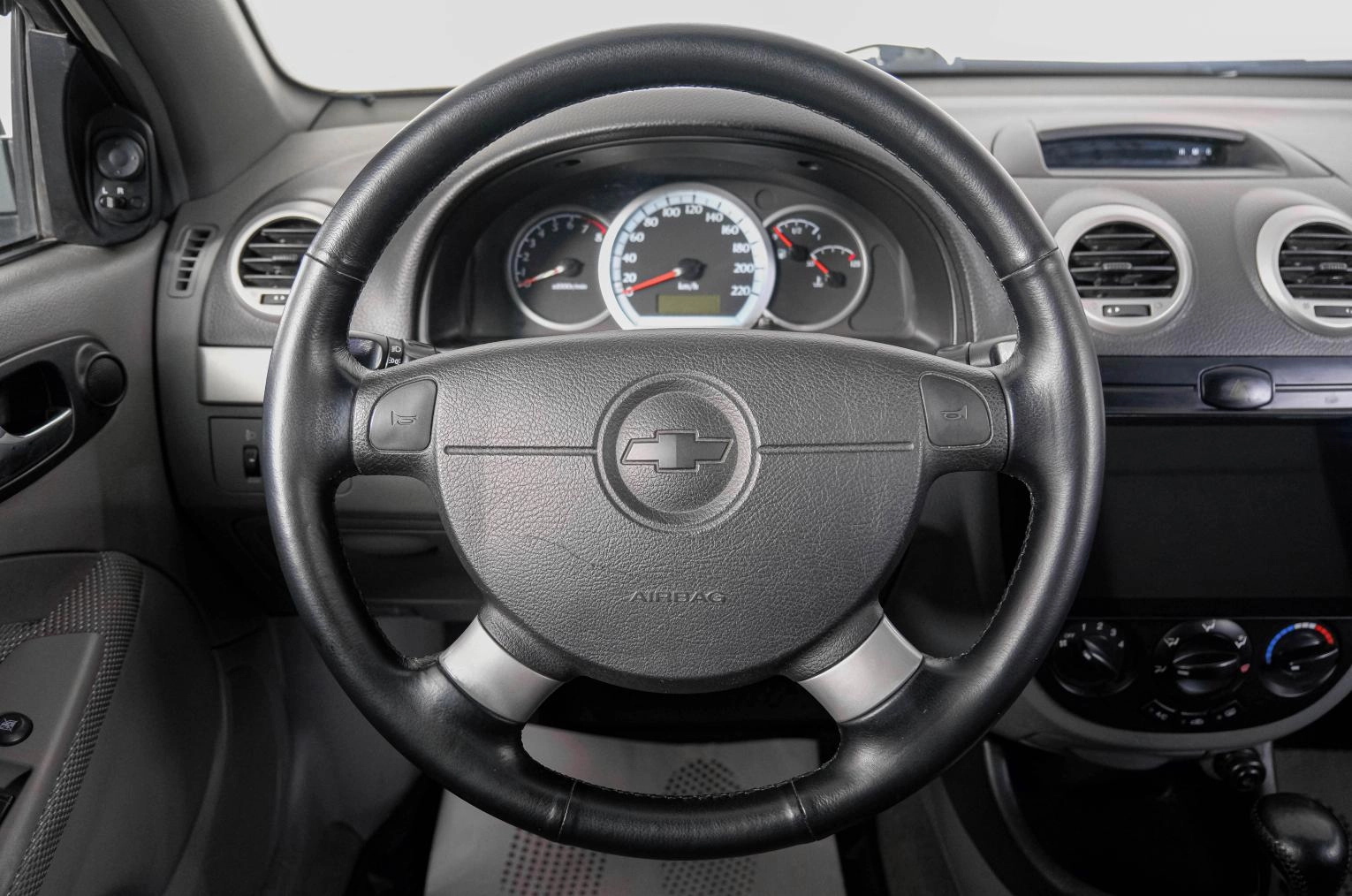 Chevrolet Lacetti 15 из 19