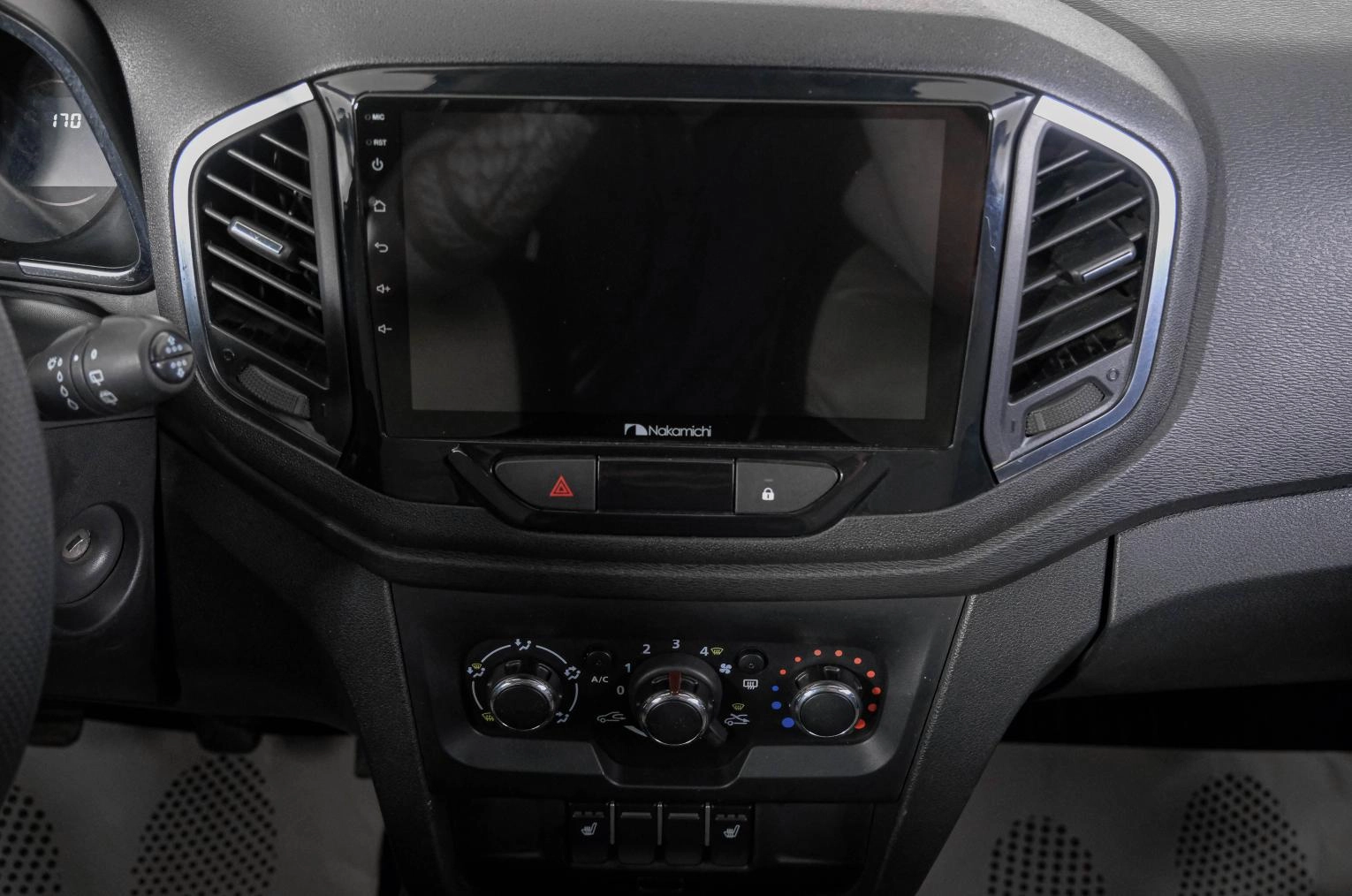 ВАЗ (LADA) XRAY Cross 17 из 21