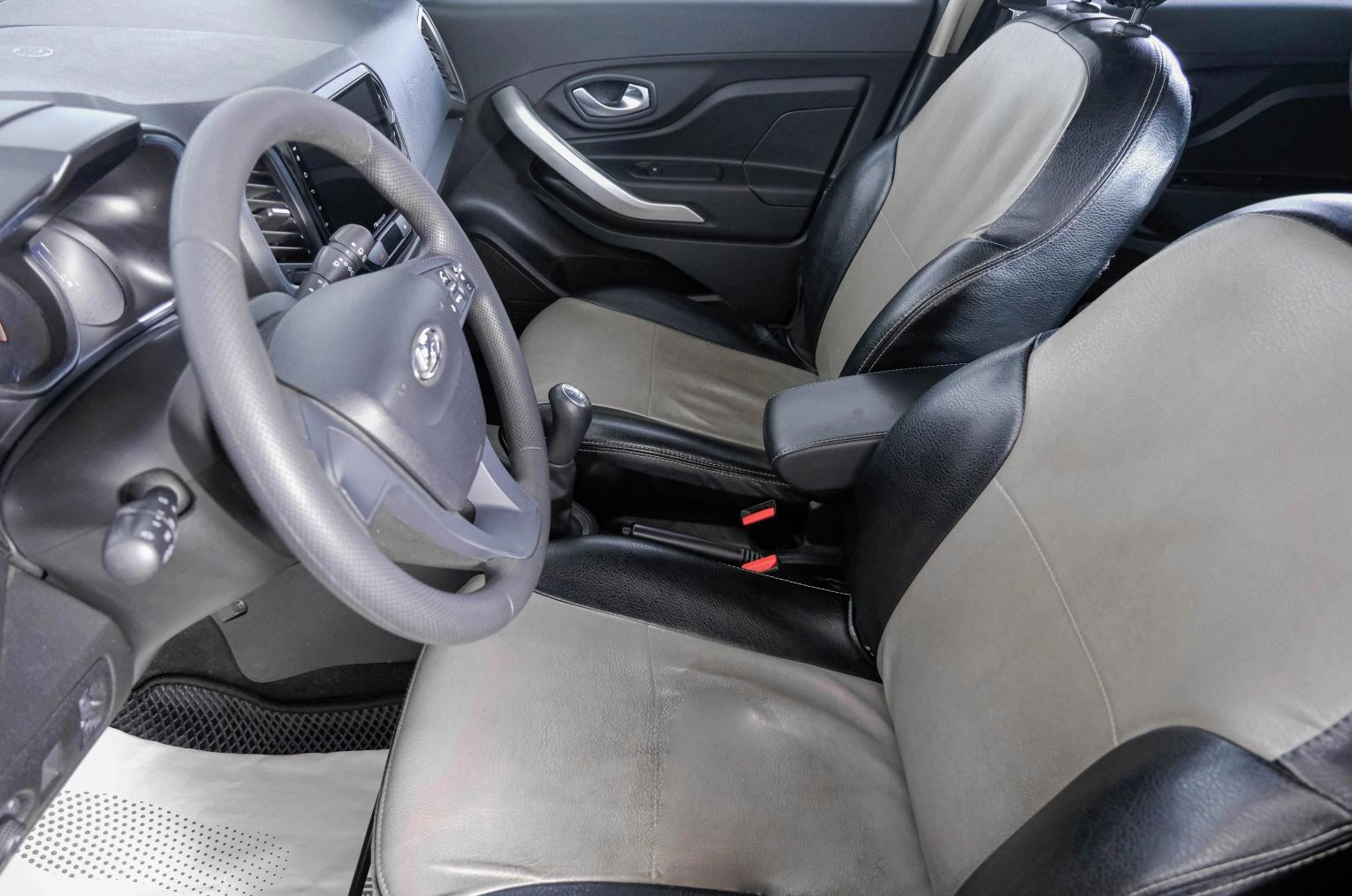 ВАЗ (LADA) XRAY Cross 8 из 21