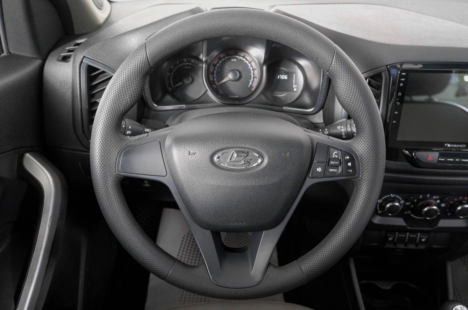 ВАЗ (LADA) XRAY Cross 15 из 21