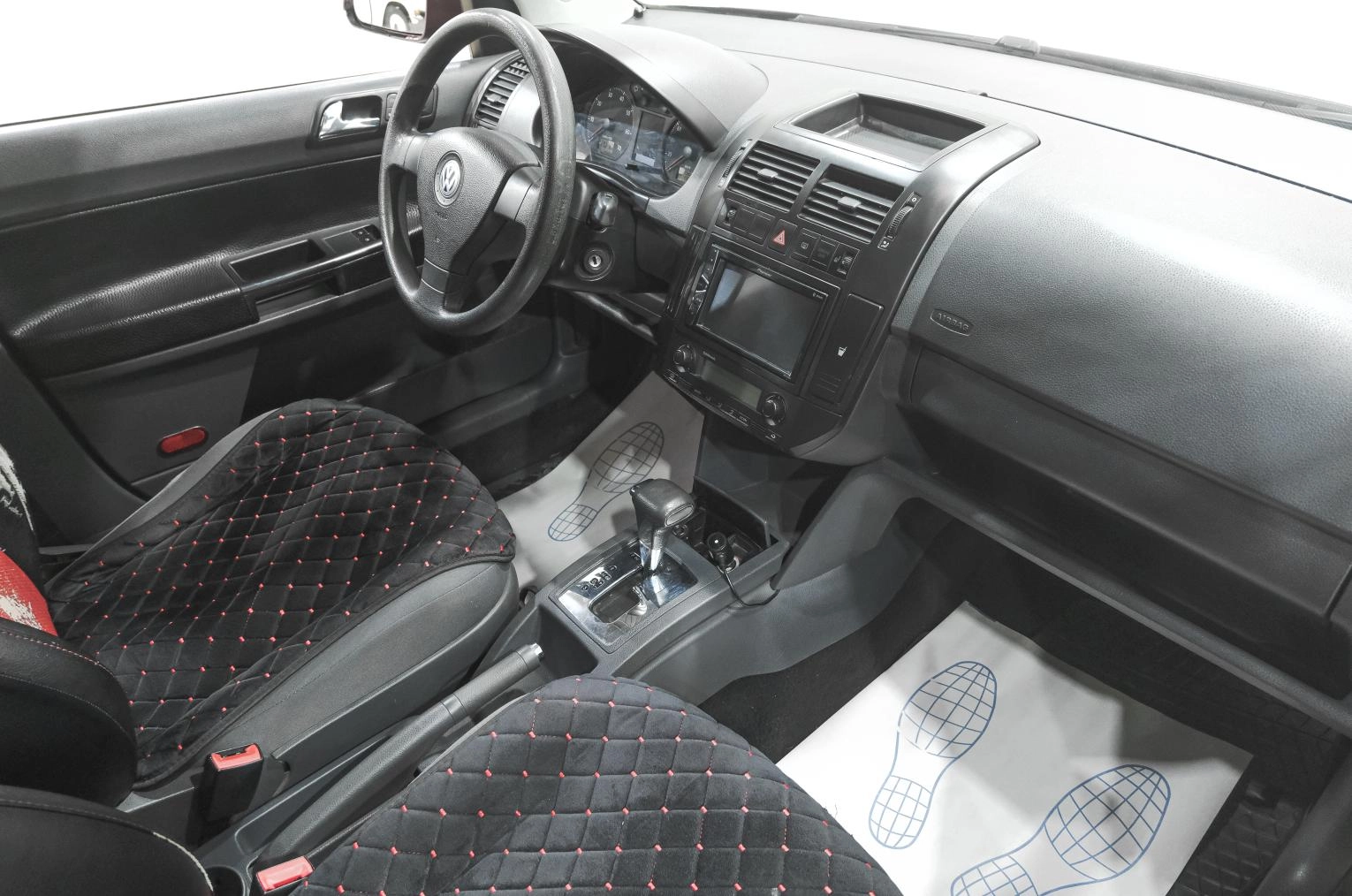 Volkswagen Polo 8 из 21