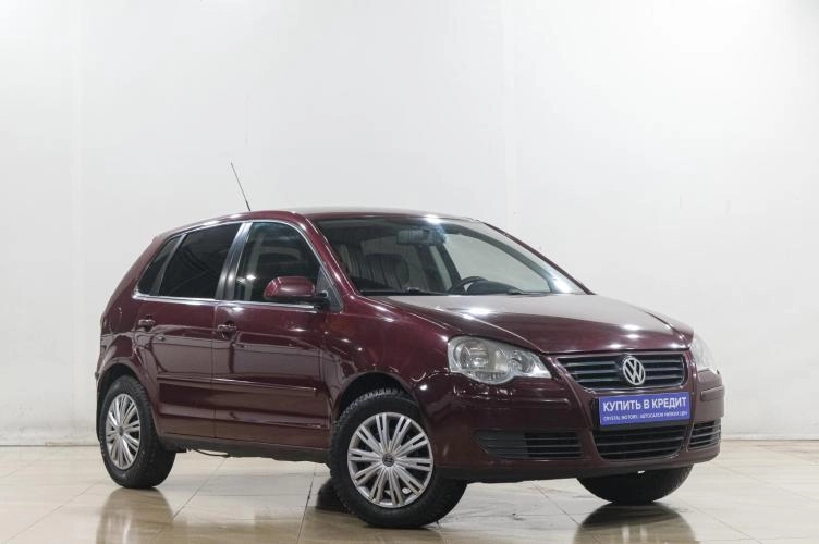 Volkswagen Polo 1 из 5
