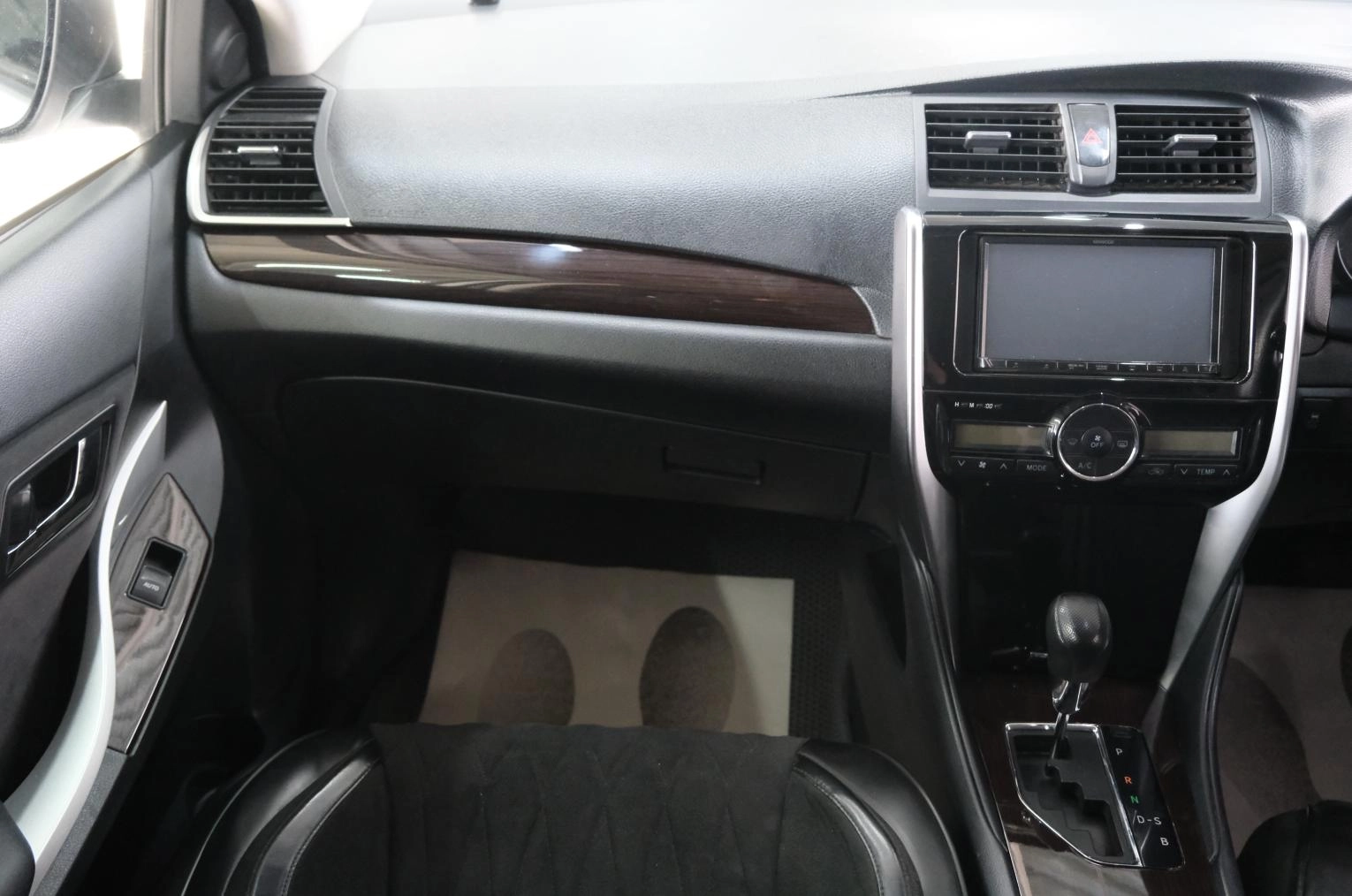 Toyota Allion 19 из 24