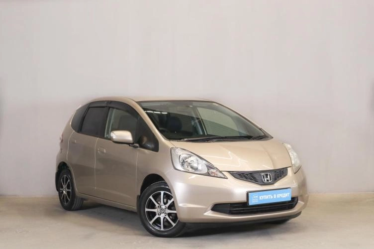 Honda Fit 1 из 5