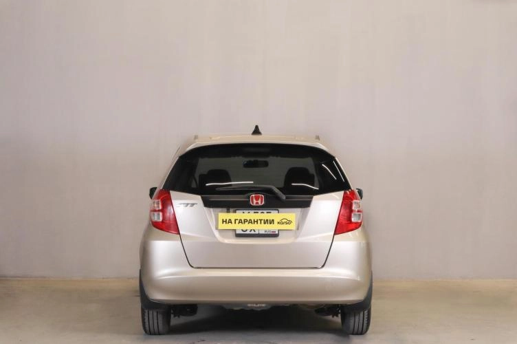 Honda Fit 5 из 5