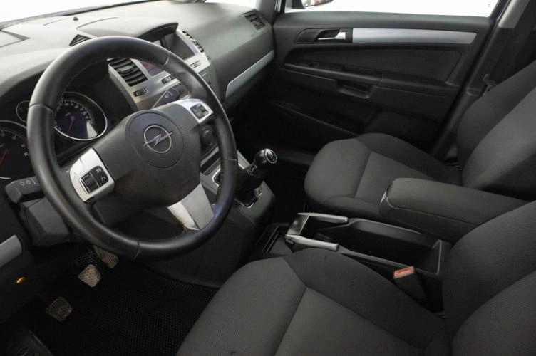 Opel Zafira 7 из 22