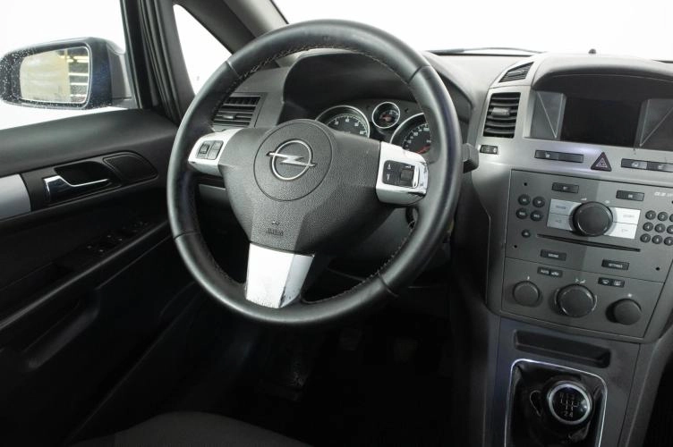 Opel Zafira 11 из 22