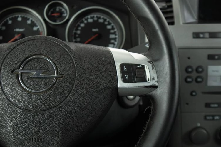 Opel Zafira 16 из 22