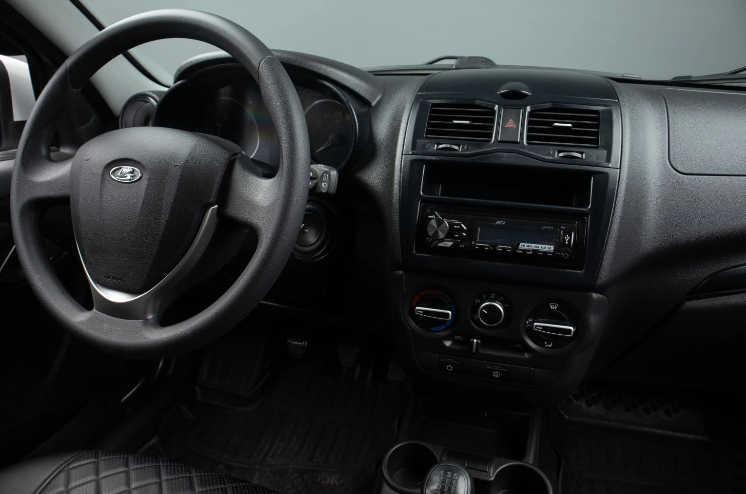 ВАЗ (LADA) Granta 8 из 15