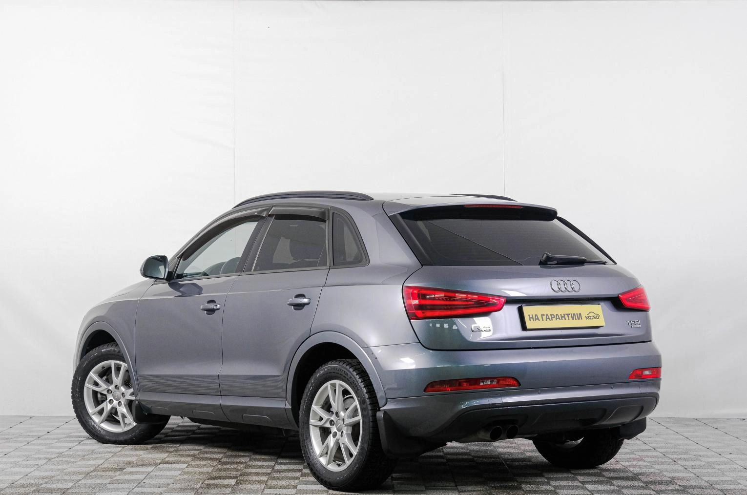 Audi Q3 4 из 23