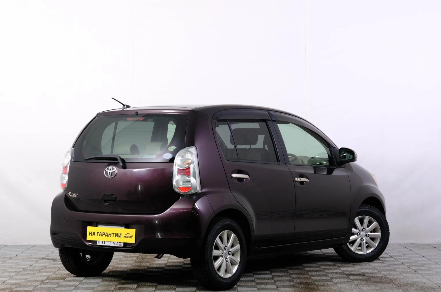 Toyota Passo 6 из 18