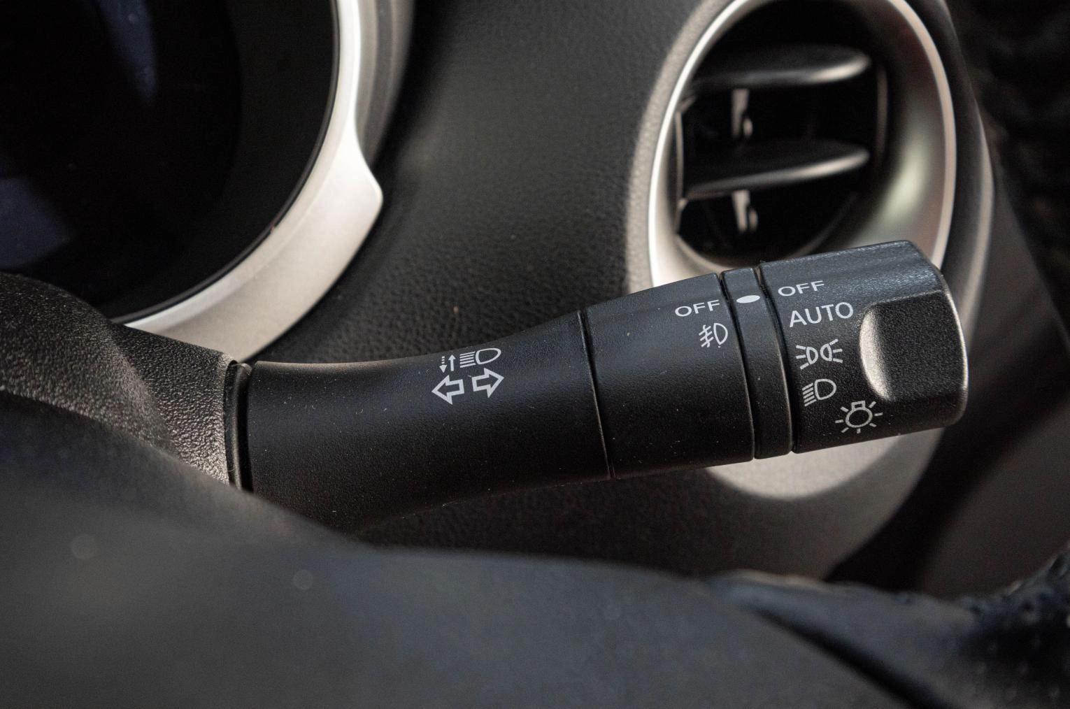 Nissan Juke 12 из 20