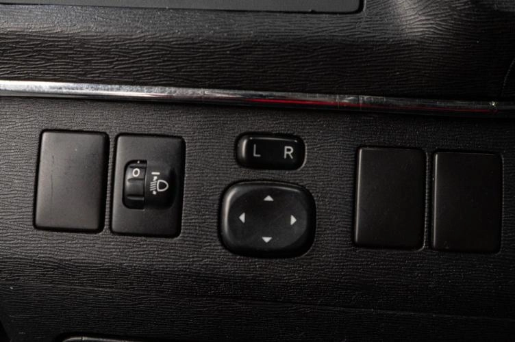 Toyota Avensis 18 из 20