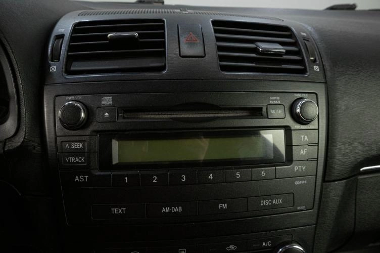 Toyota Avensis 15 из 20