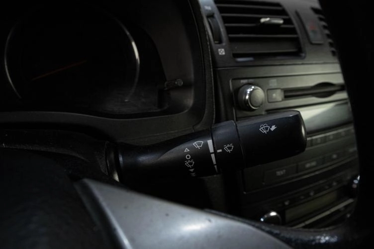 Toyota Avensis 13 из 20