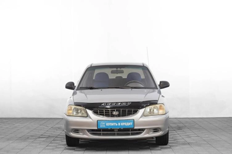 Hyundai Accent 2 из 5