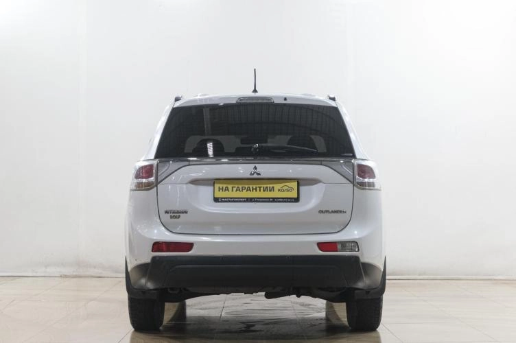 Mitsubishi Outlander 5 из 5