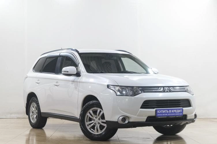 Mitsubishi Outlander 1 из 5