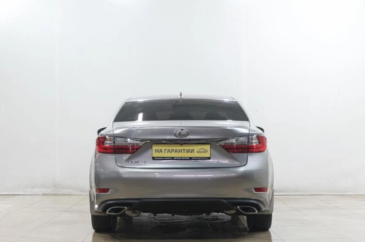 Lexus ES 5 из 5