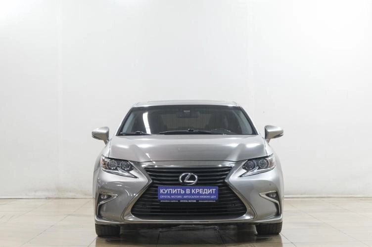 Lexus ES 2 из 5