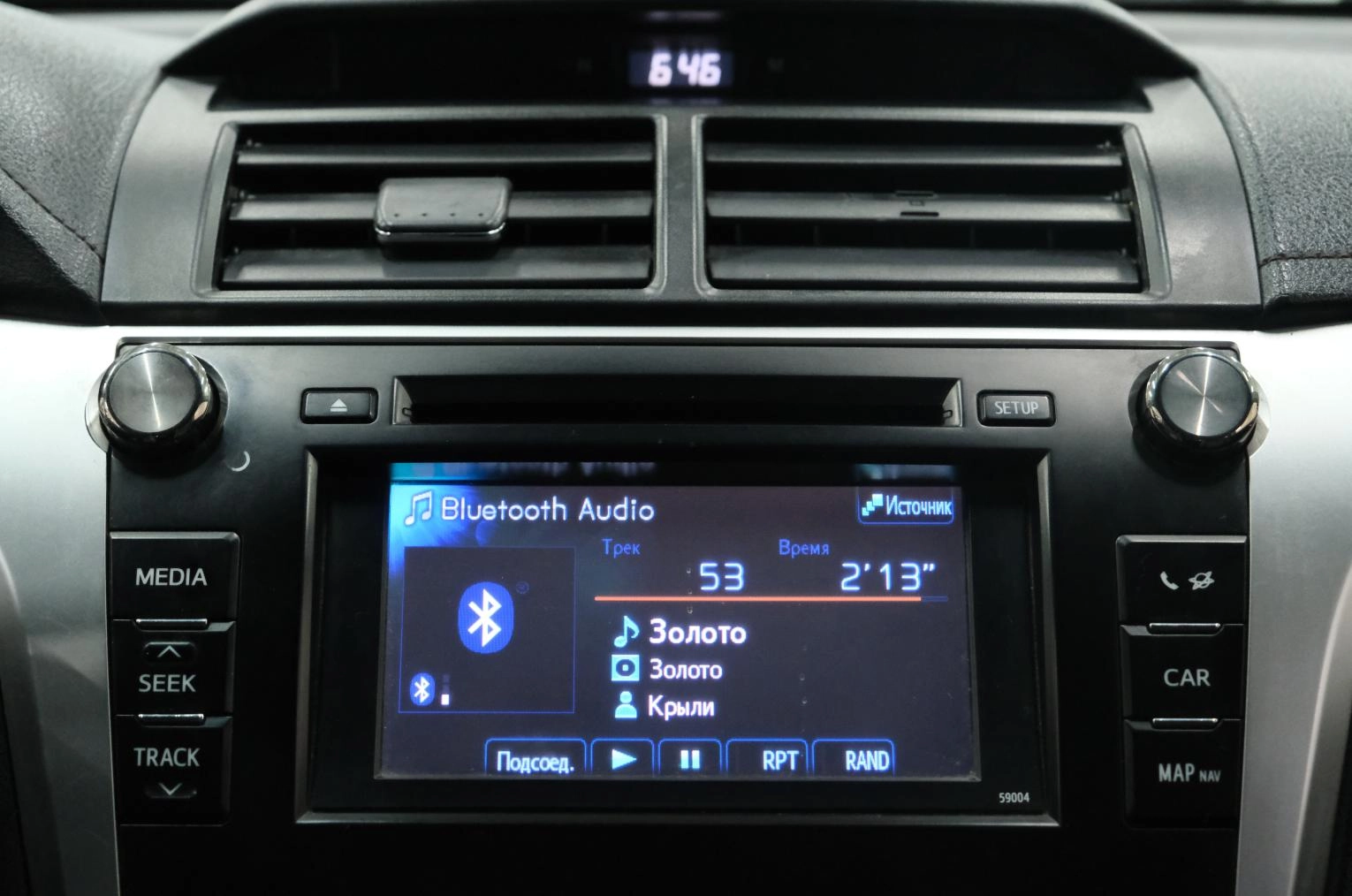 Toyota Camry 15 из 23