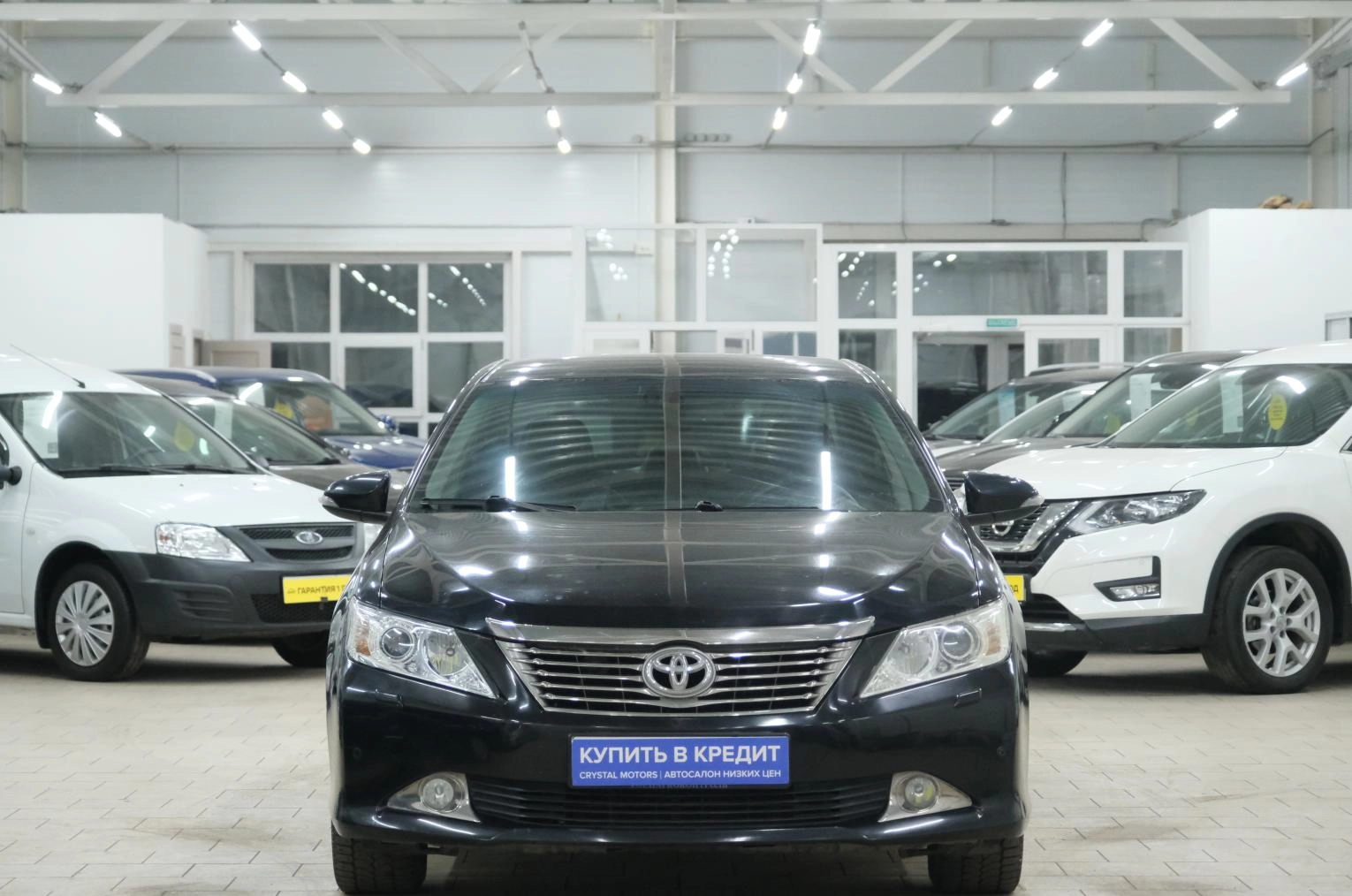 Toyota Camry 2 из 23