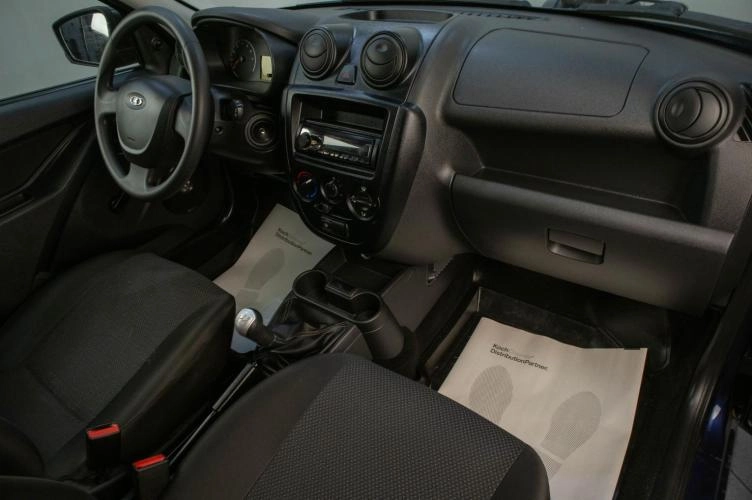 ВАЗ (LADA) Granta 13 из 15