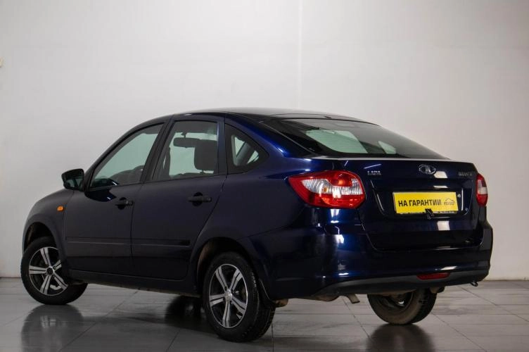 ВАЗ (LADA) Granta 4 из 15