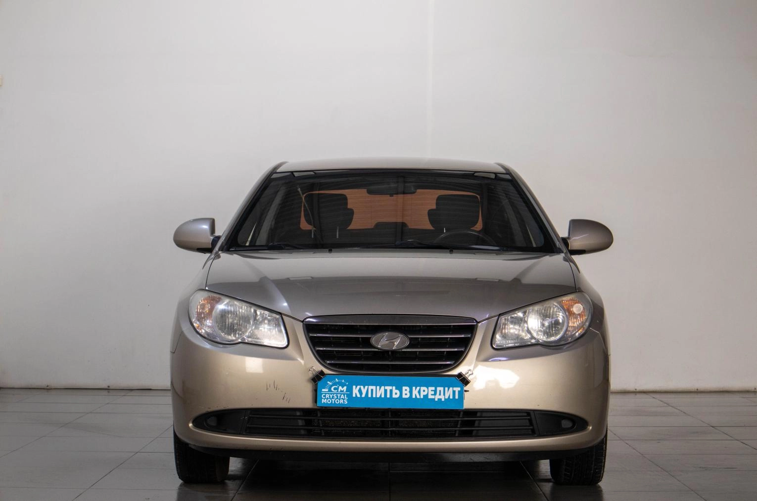 Hyundai Elantra 2 из 17