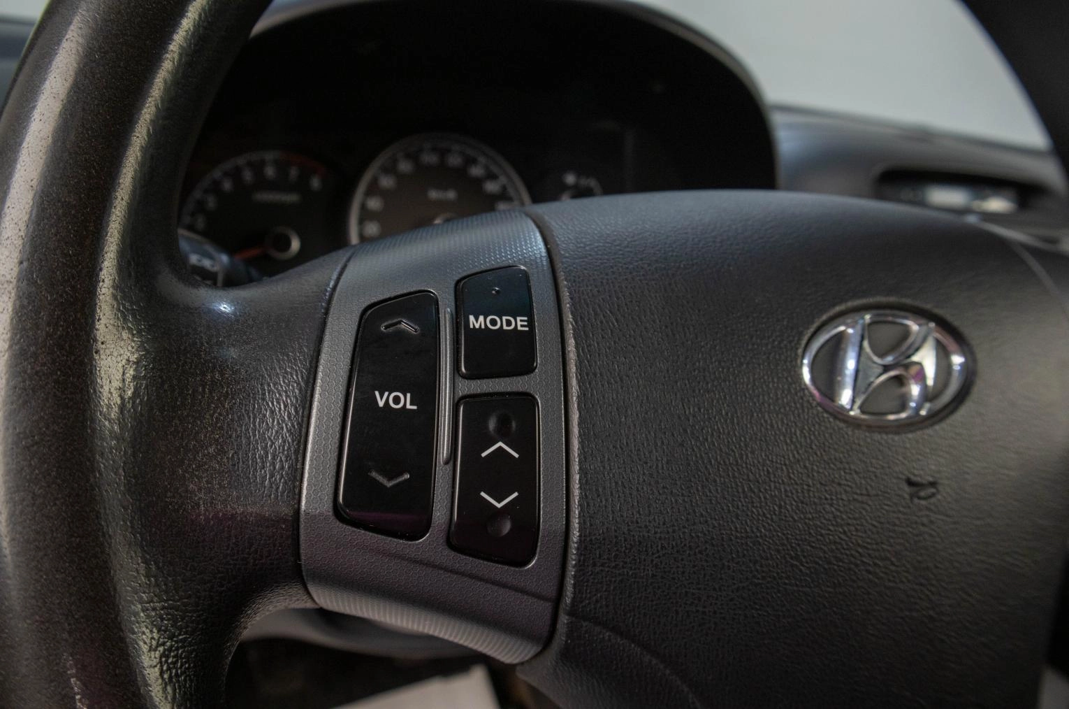 Hyundai Elantra 10 из 17