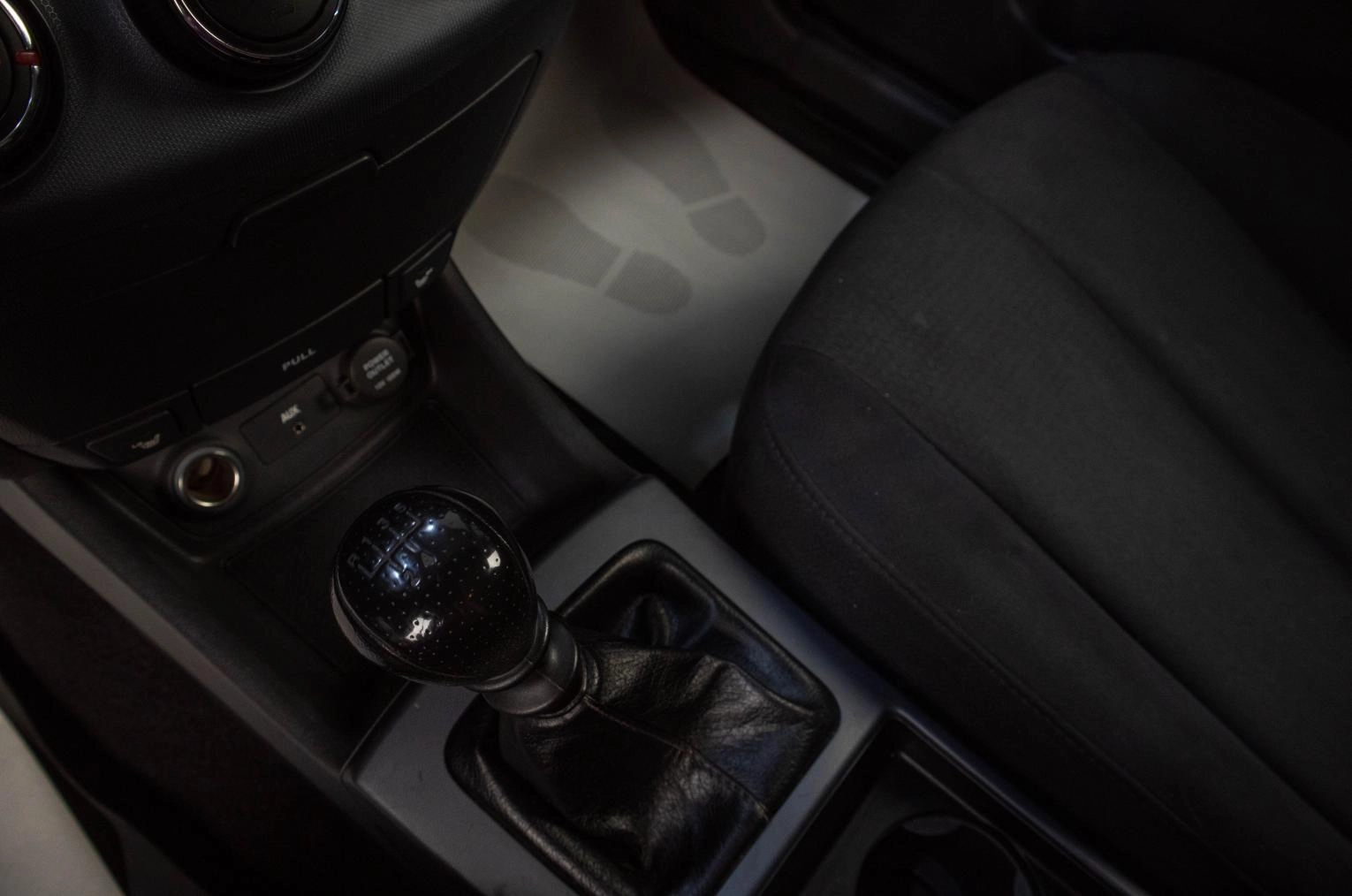 Hyundai Elantra 14 из 17