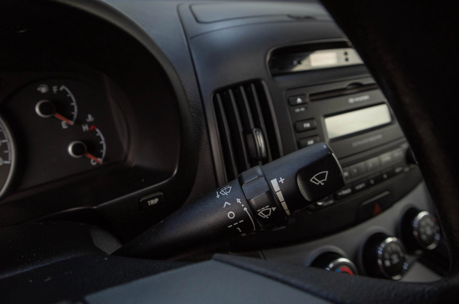 Hyundai Elantra 11 из 17