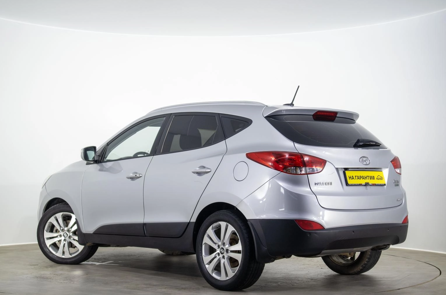 Hyundai ix35 6 из 19