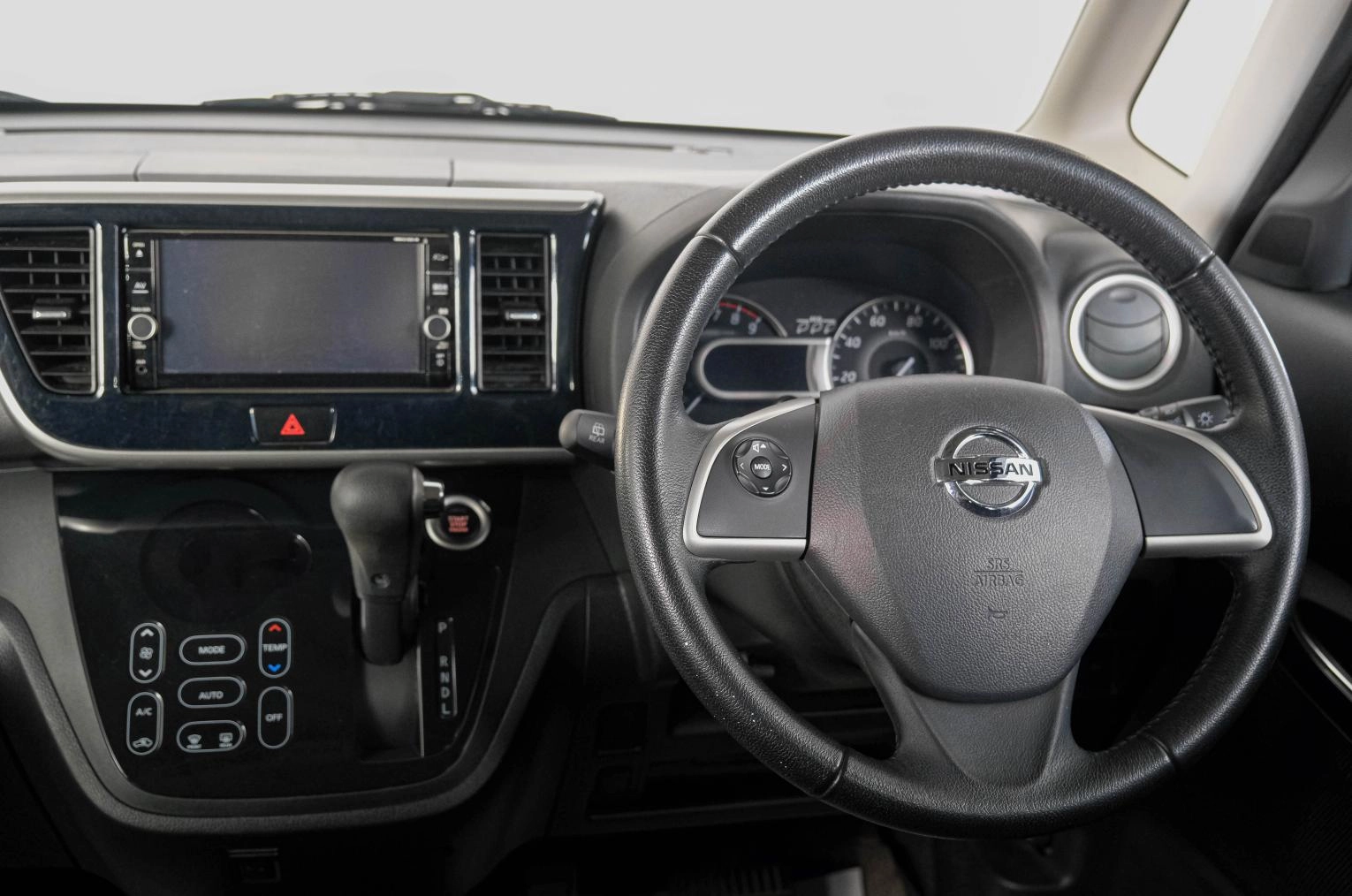 Nissan Dayz Roox 14 из 22