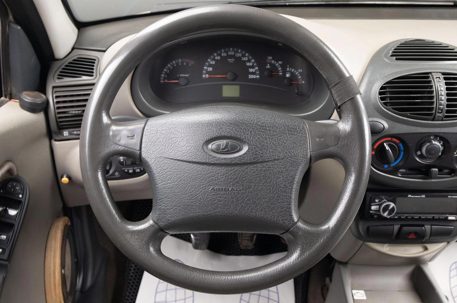 ВАЗ (LADA) Kalina 8 из 13