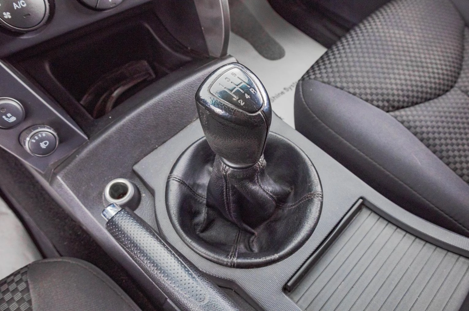 SsangYong Kyron 18 из 23