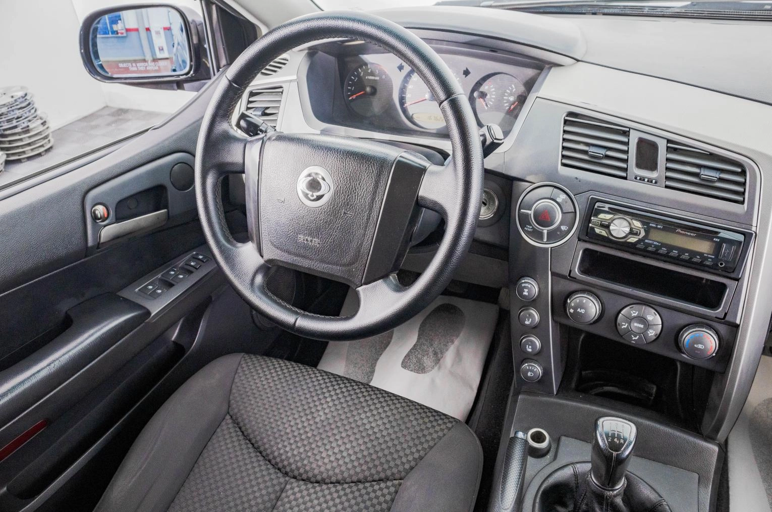 SsangYong Kyron 14 из 23