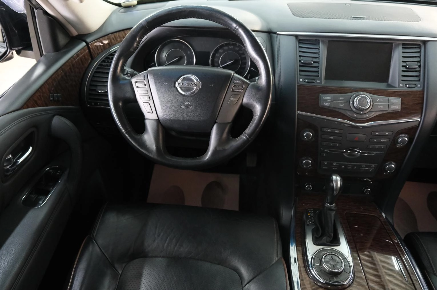 Nissan Patrol 12 из 30