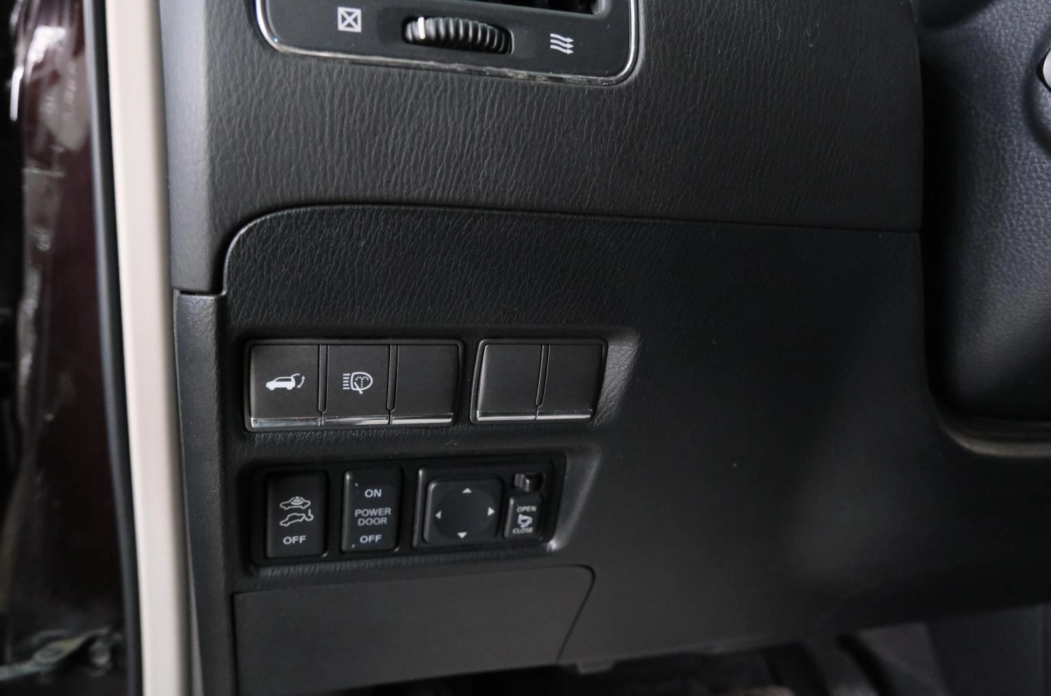 Nissan Patrol 9 из 30