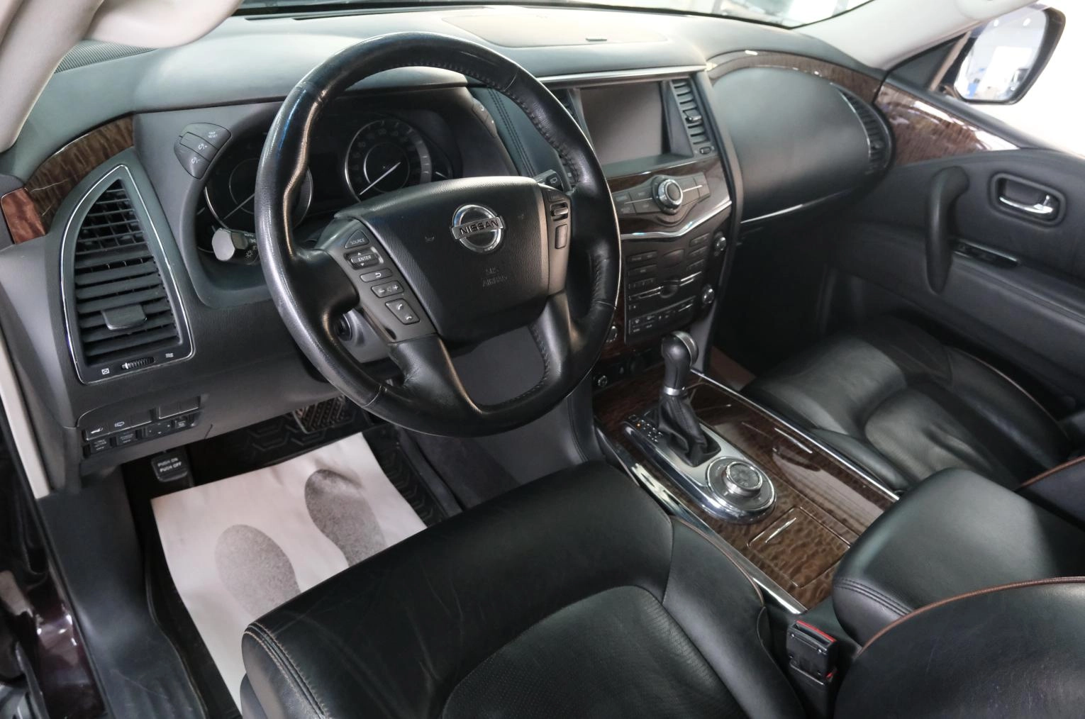 Nissan Patrol 10 из 30