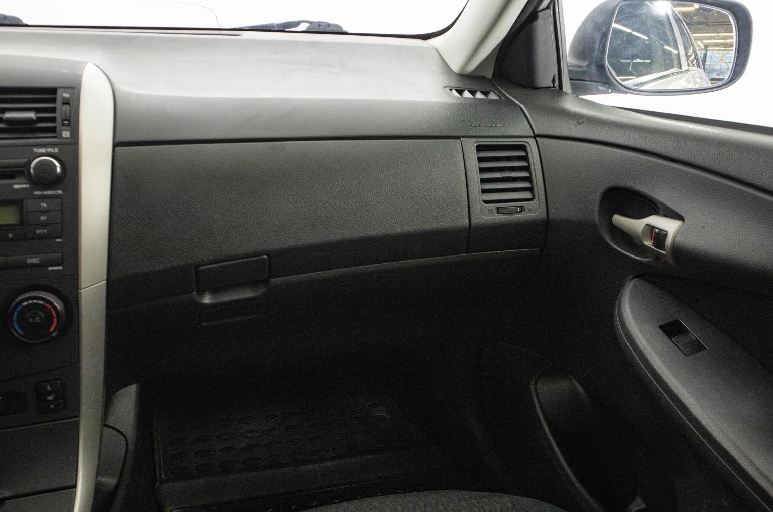 Toyota Corolla 14 из 20