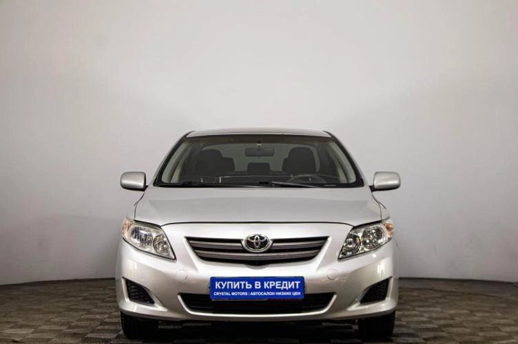 Toyota Corolla 2 из 5