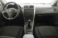 Toyota Corolla 13 из 20