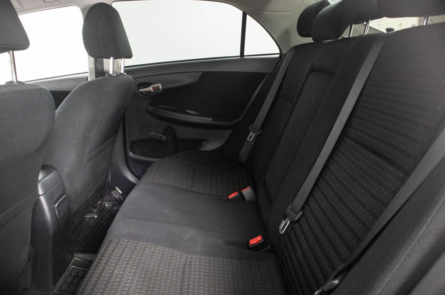 Toyota Corolla 9 из 20