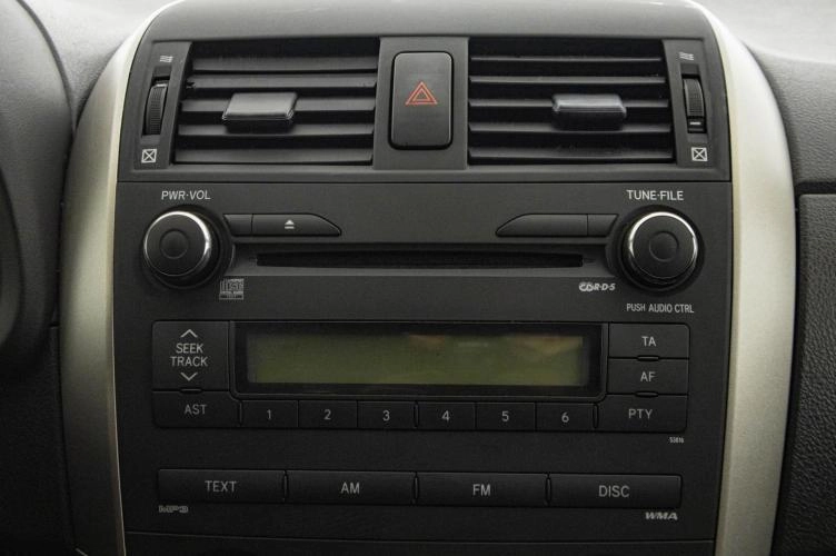 Toyota Corolla 16 из 20