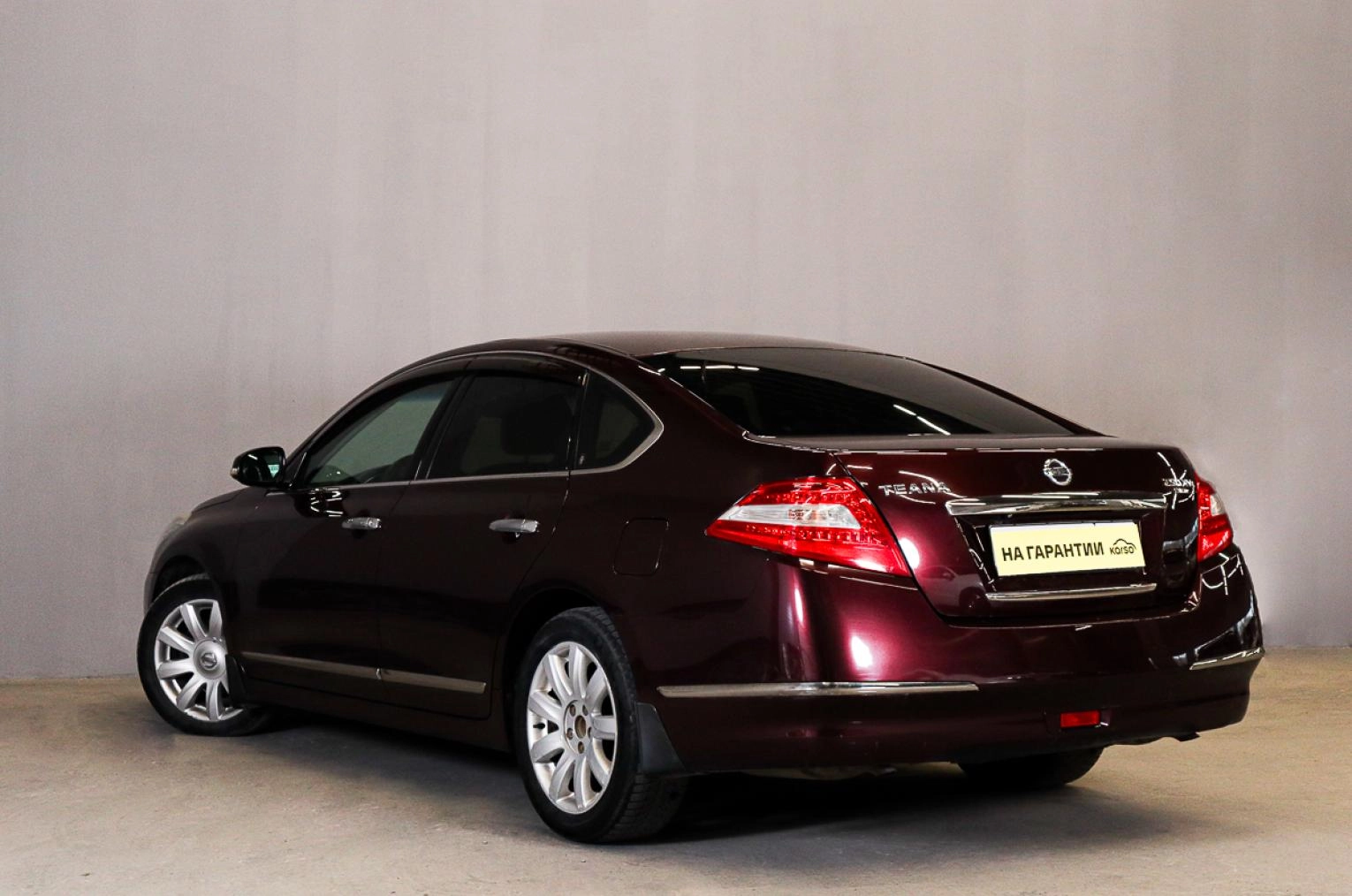 Nissan Teana 4 из 16