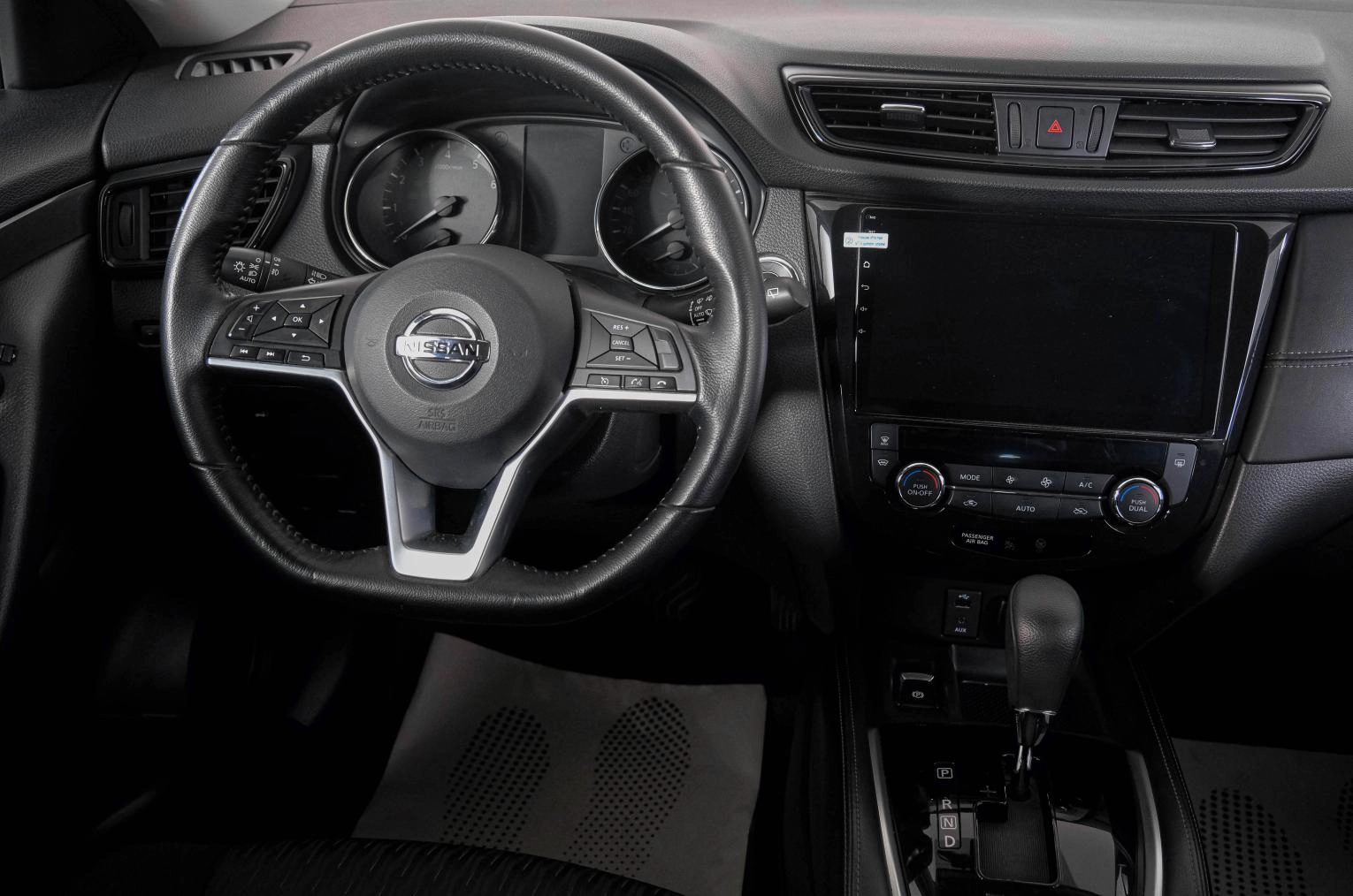 Nissan X-Trail 12 из 23